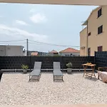 Terra - Comfort With Garden, Terrace & Free Parking *