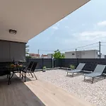 Terra - Comfort With Garden, Terrace & Free Parking Appartement *