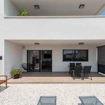 Terra - Comfort With Garden, Terrace & Parking, Just Minutes To Town & Apartment Trogir