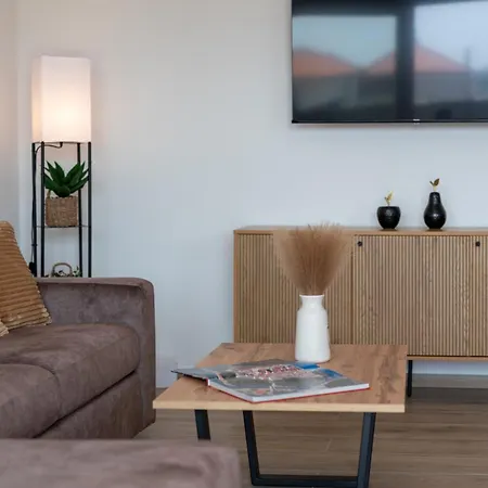 Terra - Comfort With Garden, Terrace & Parking, Just Minutes To Town & Apartment Trogir